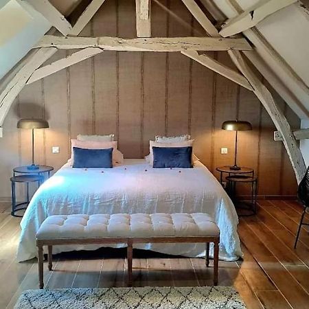Domaine De La Limetiere Otel Neuvy-le-Roi Dış mekan fotoğraf