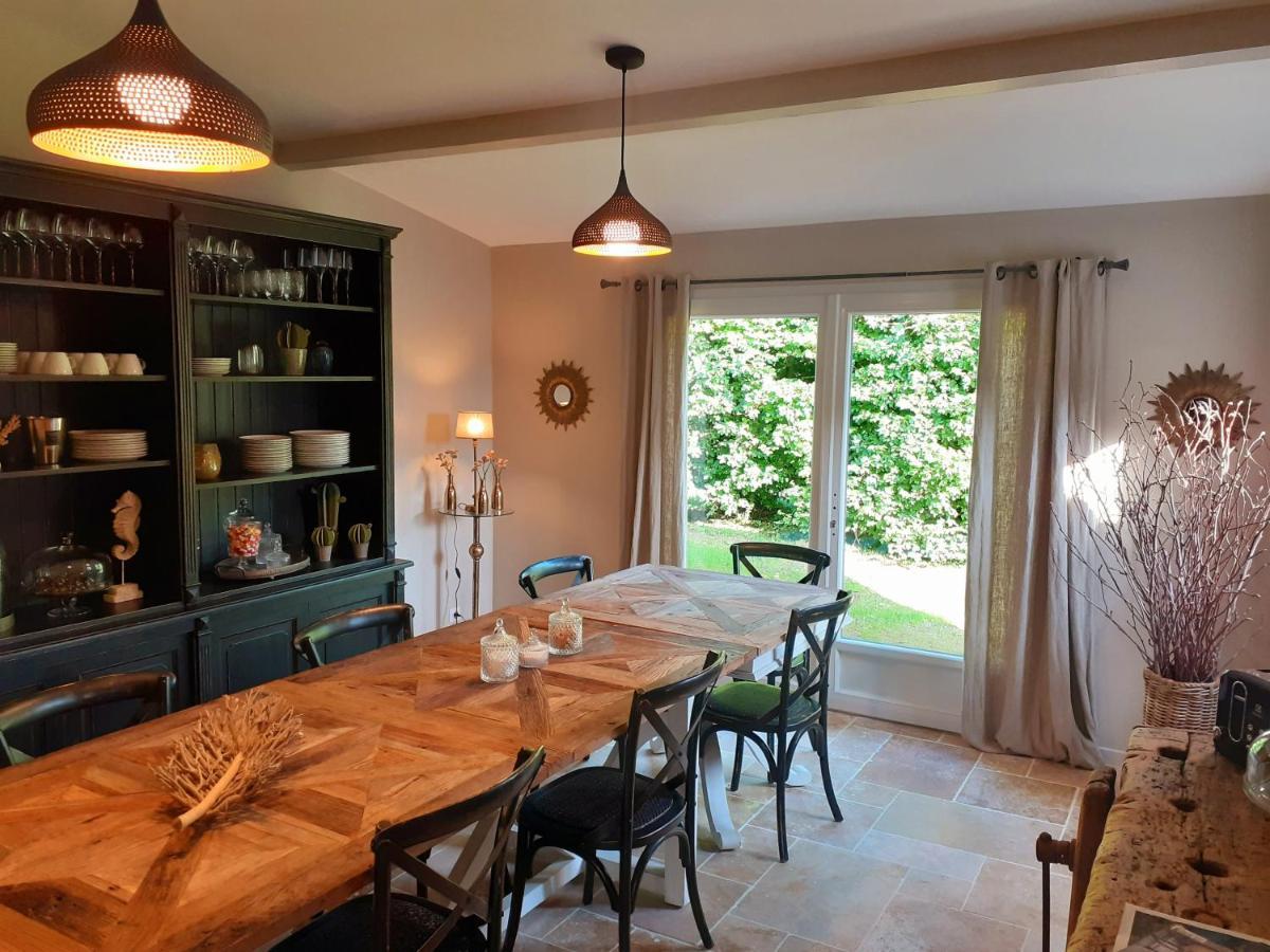 Domaine De La Limetiere Otel Neuvy-le-Roi Dış mekan fotoğraf