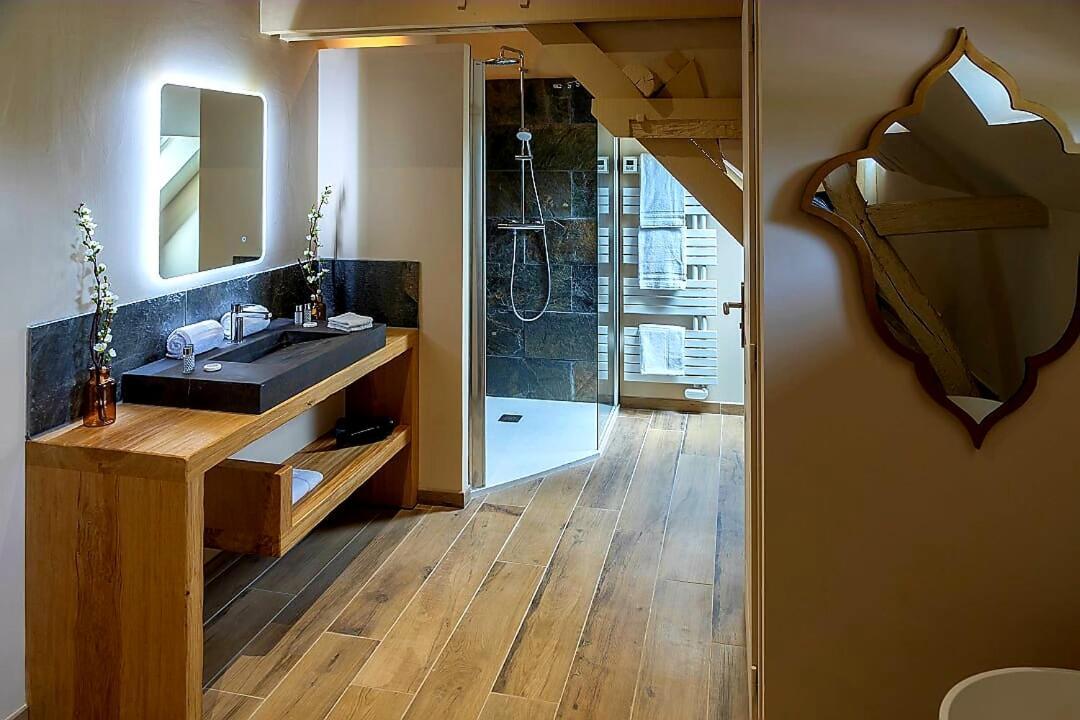 Domaine De La Limetiere Otel Neuvy-le-Roi Dış mekan fotoğraf